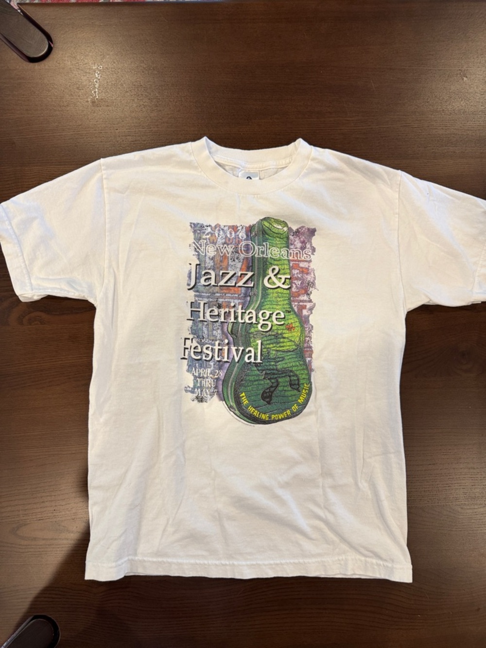Vintage 2006 Official New Orleans Jazz Fest T shirt